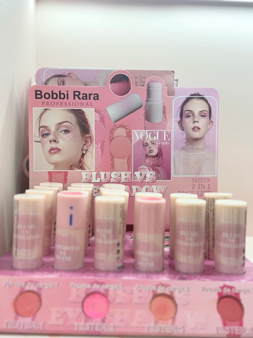 Bobbi rara blush vs eyesshadow BRB-014